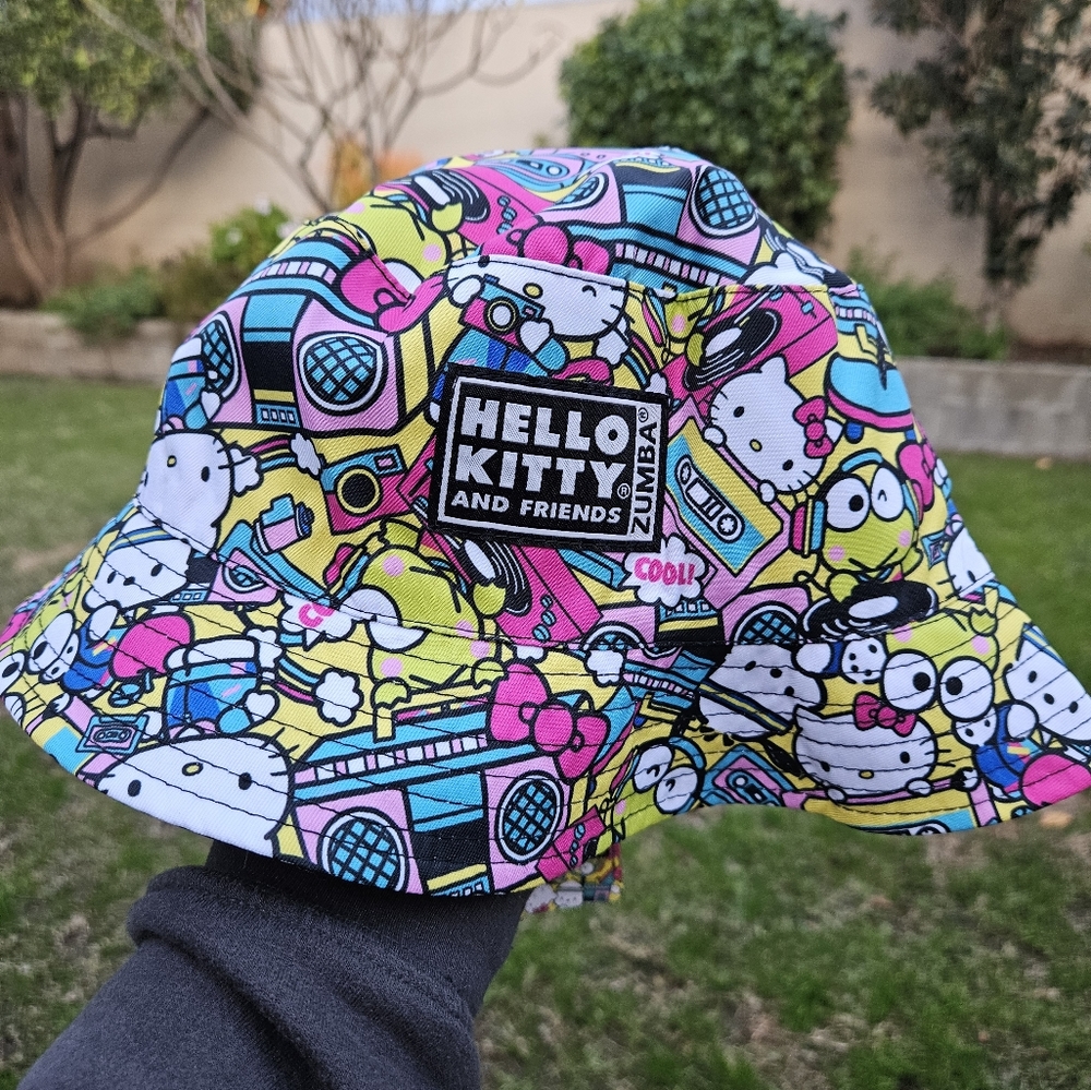 Hello kitty bucket hat